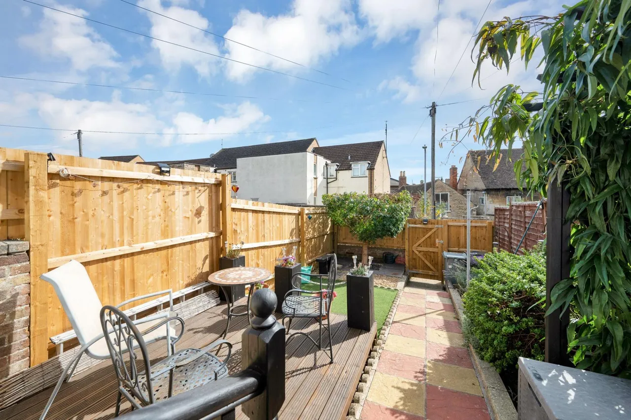 East Street, Stamford, PE9, photo 10