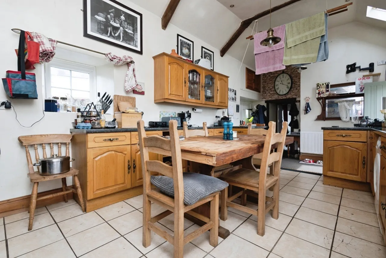 Broad Oak, Carmarthen, SA32, photo 6