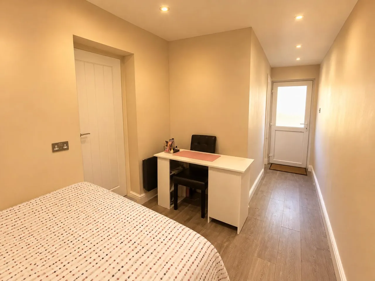 Meadowsweet Road, Leicester, LE5, photo 8