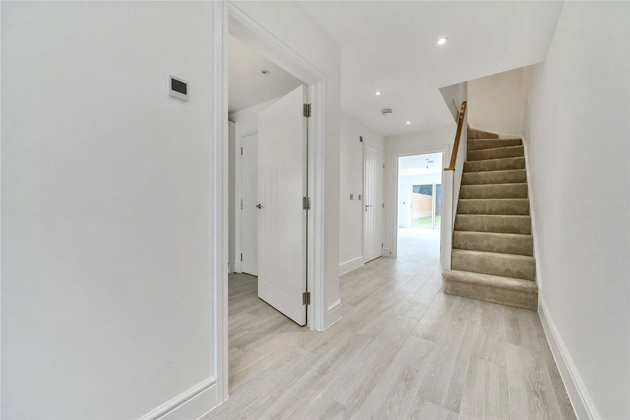 High Street, St. Mary Cray, Orpington, BR5, photo 9