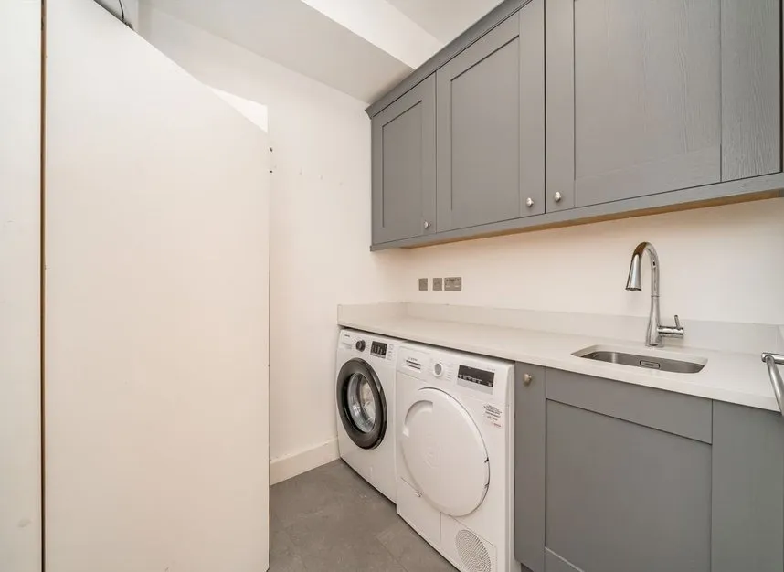 Castle Avenue, Chingford, E4, photo 6