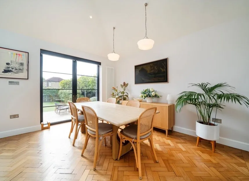 Castle Avenue, Chingford, E4, photo 7
