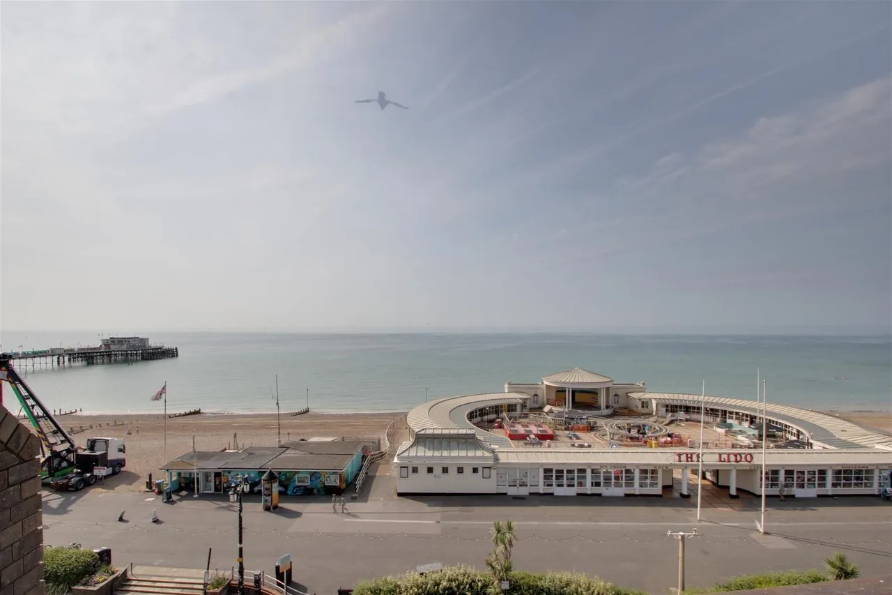 Marine Parade, Worthing, photo 12