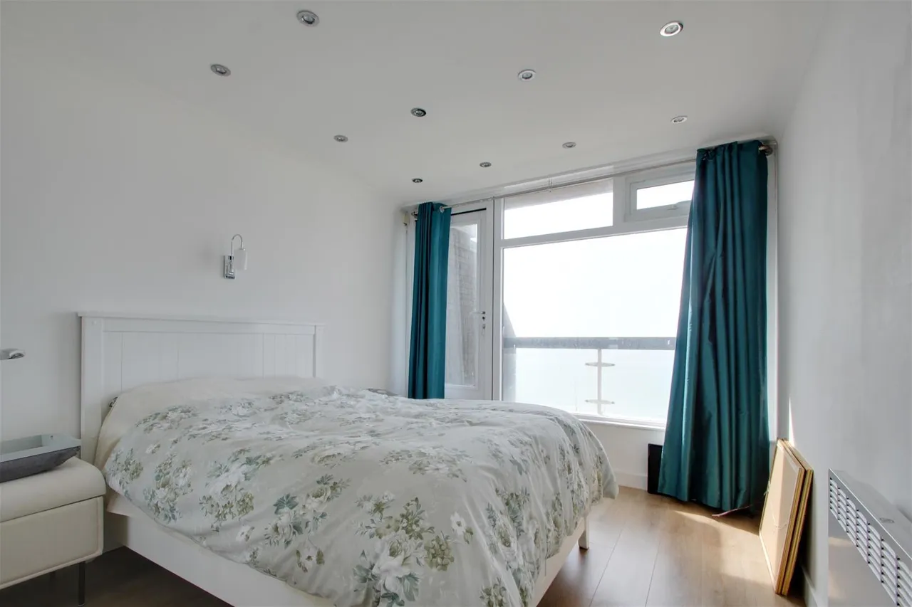 Marine Parade, Worthing, photo 9