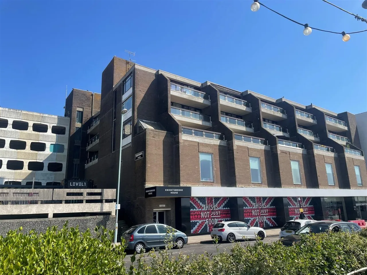 Marine Parade, Worthing, photo 3