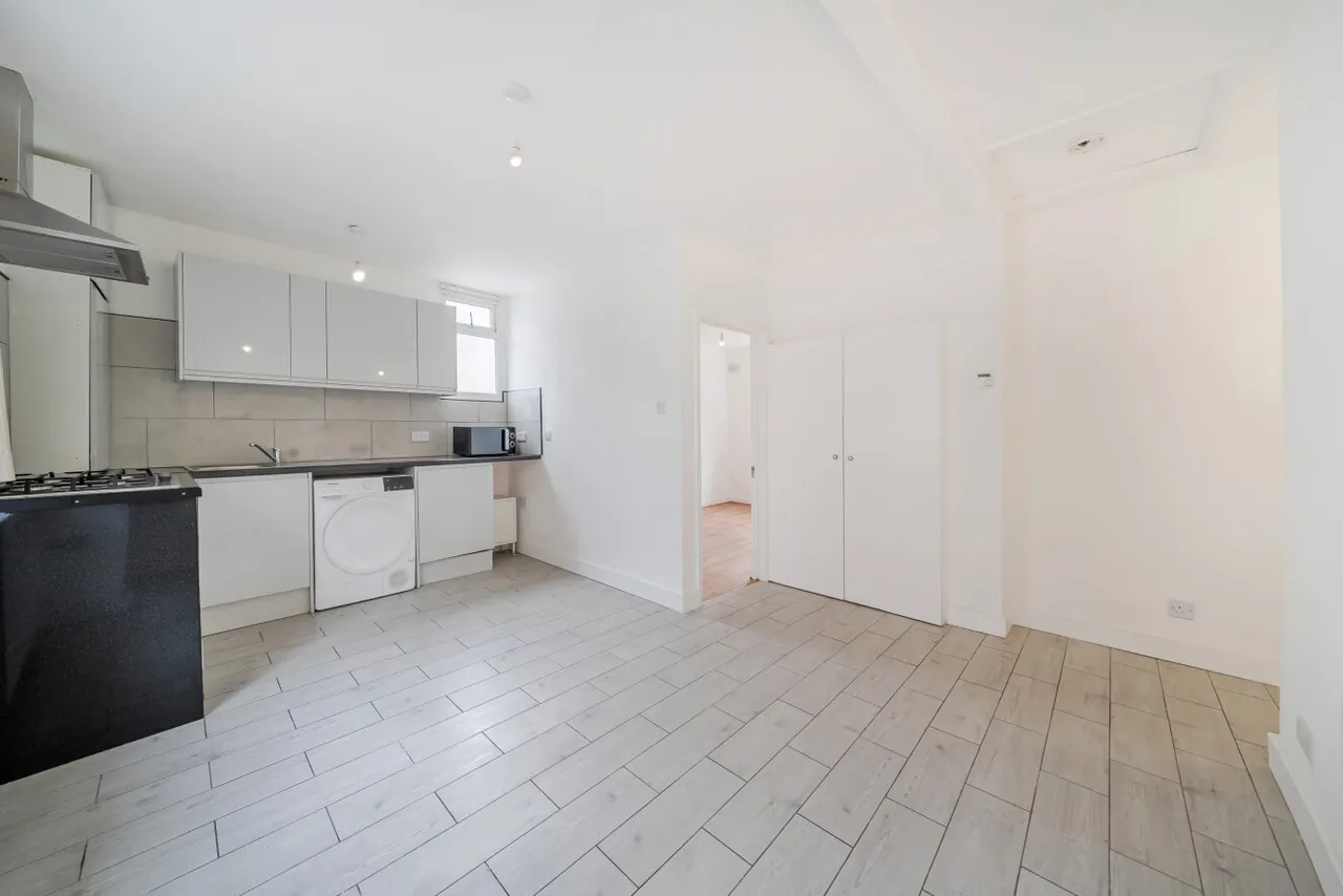 Leonard Road, Streatham, SW16, photo 11