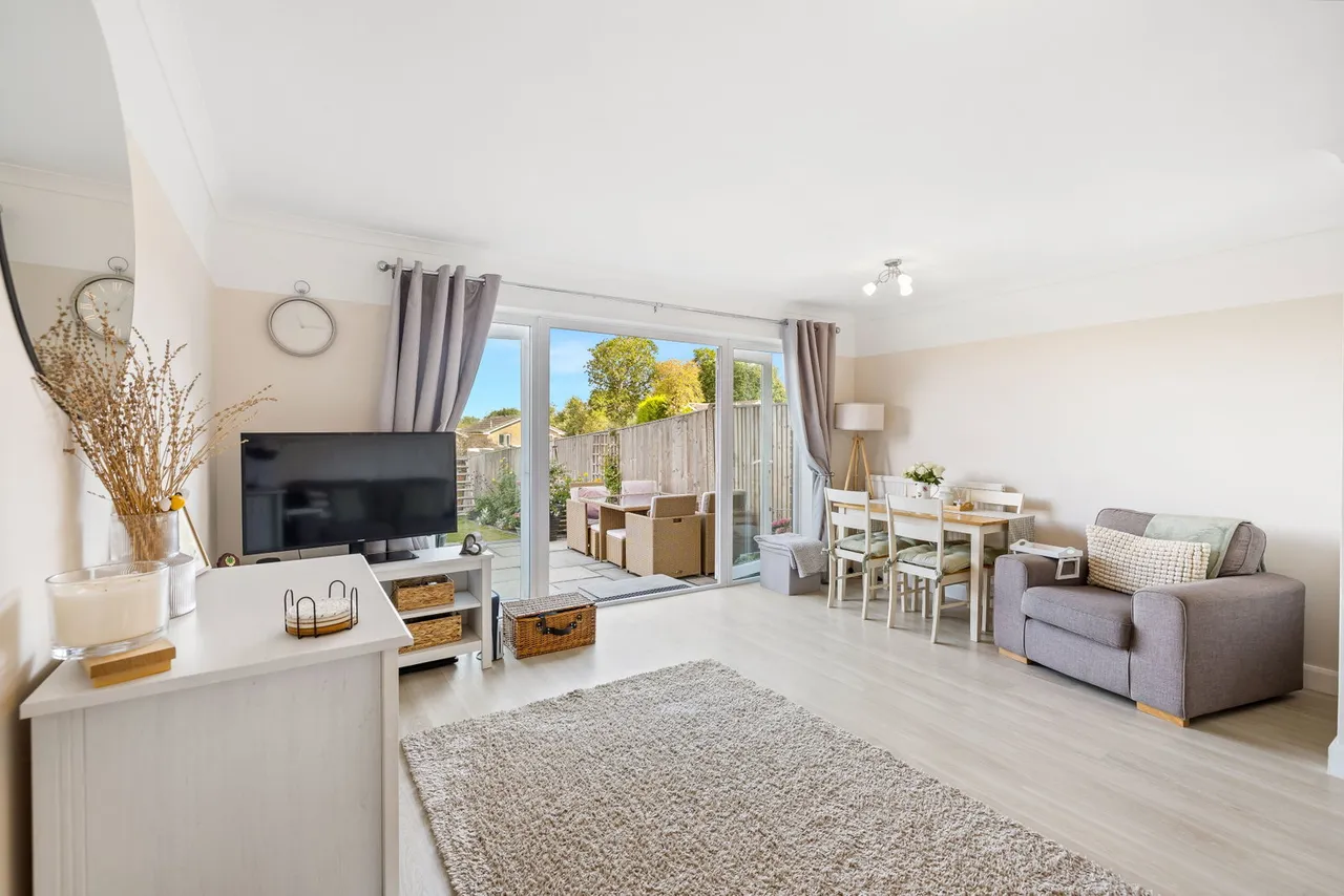 Beech Hill, Haywards Heath, West Sussex, RH16 3RX, photo 9