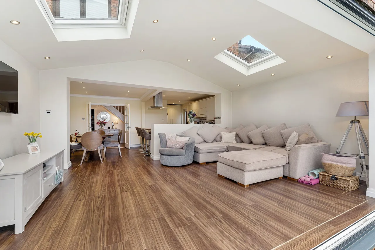 Douglas Park, Atherton, M46, photo 4