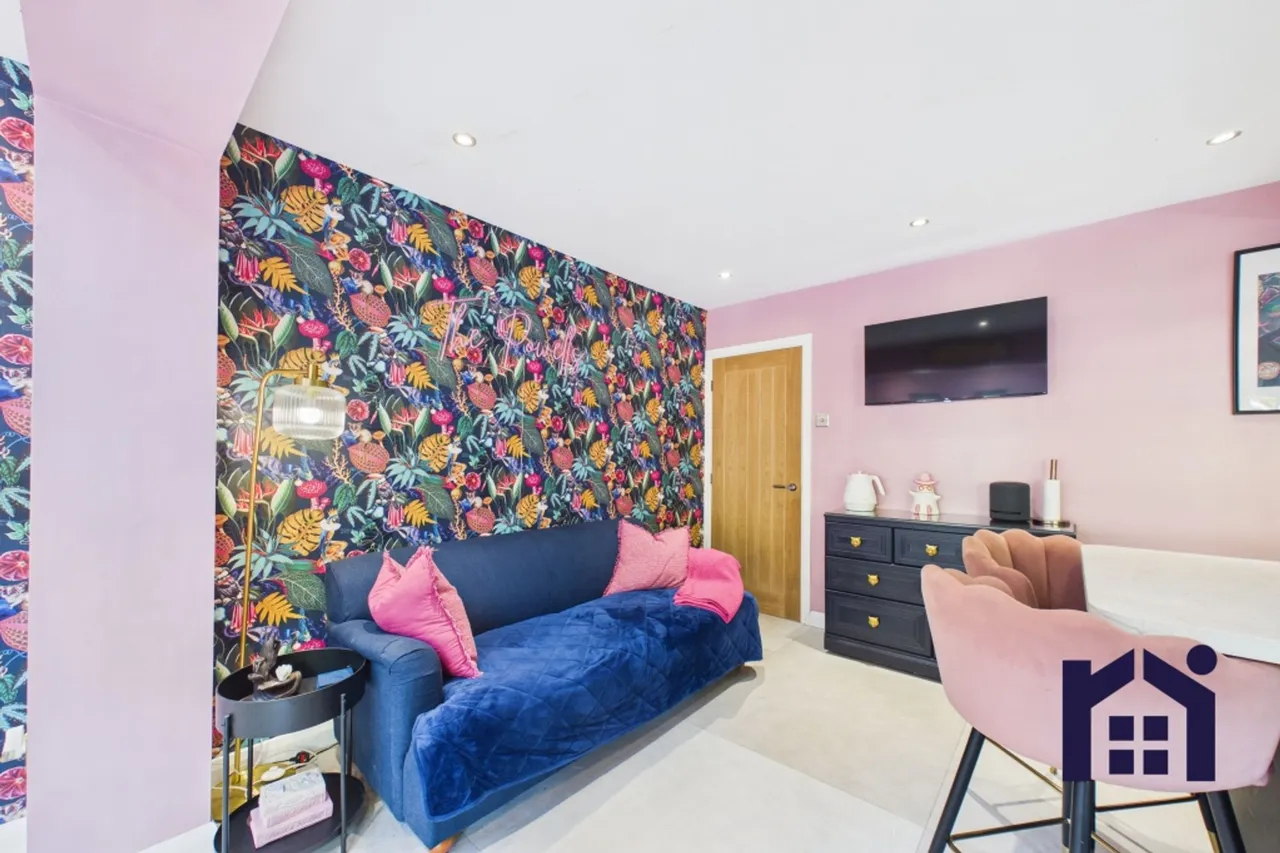 Langton Close, Eccleston, PR7, photo 12