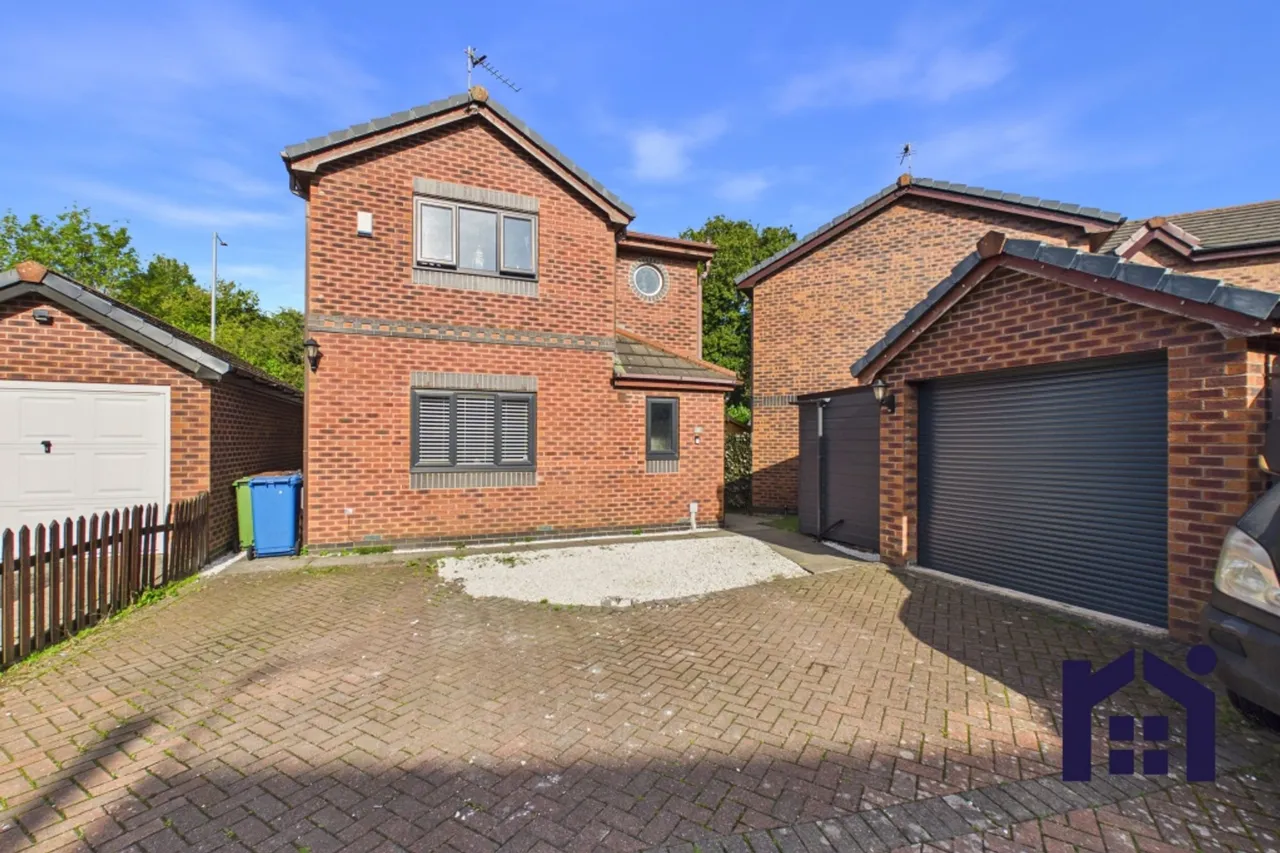 Langton Close, Eccleston, PR7, photo 6