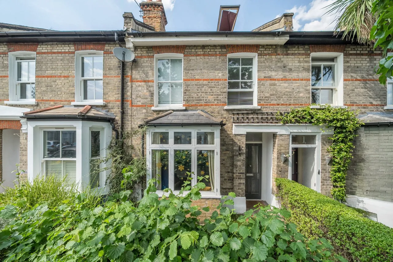4 bed house for sale — Chesterfield Grove, SE22