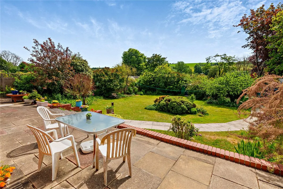Downs Close, Eastbury, RG17, photo 7