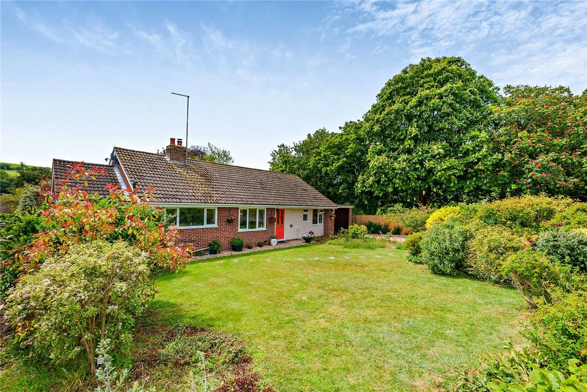 Downs Close, Eastbury, RG17, photo 2