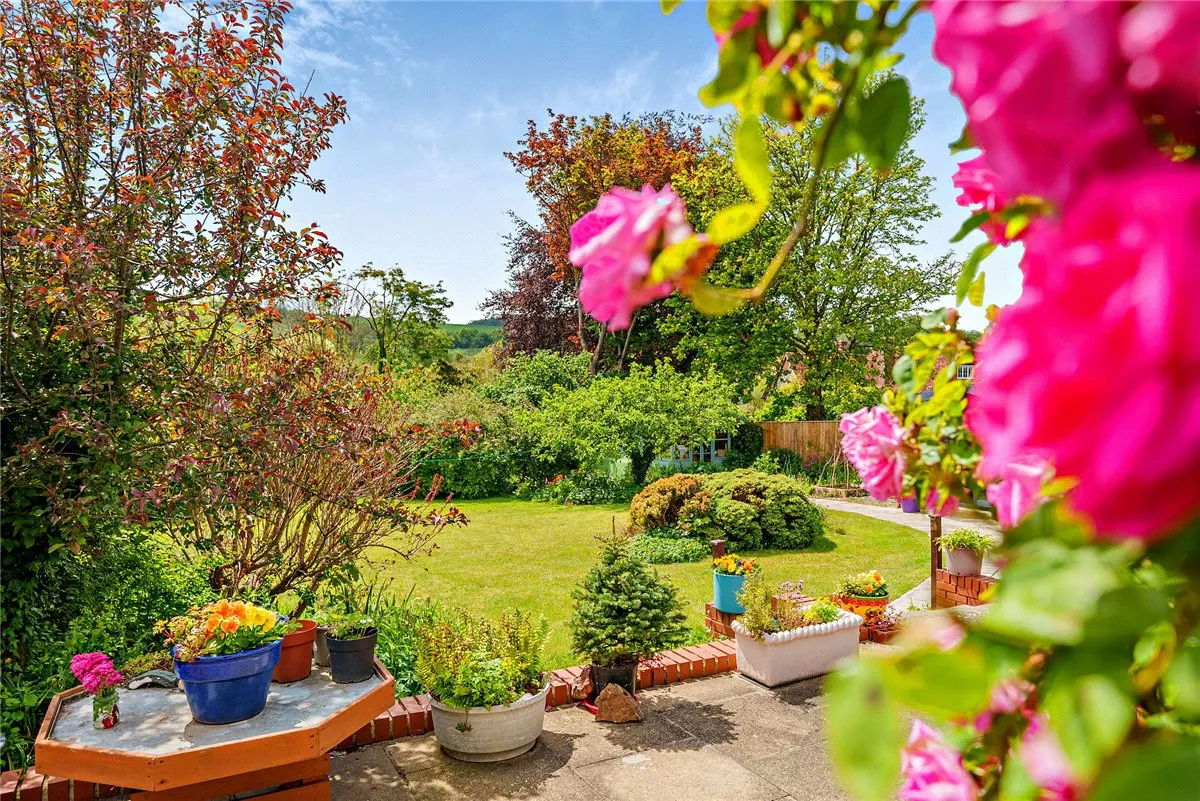 Downs Close, Eastbury, RG17, photo 4