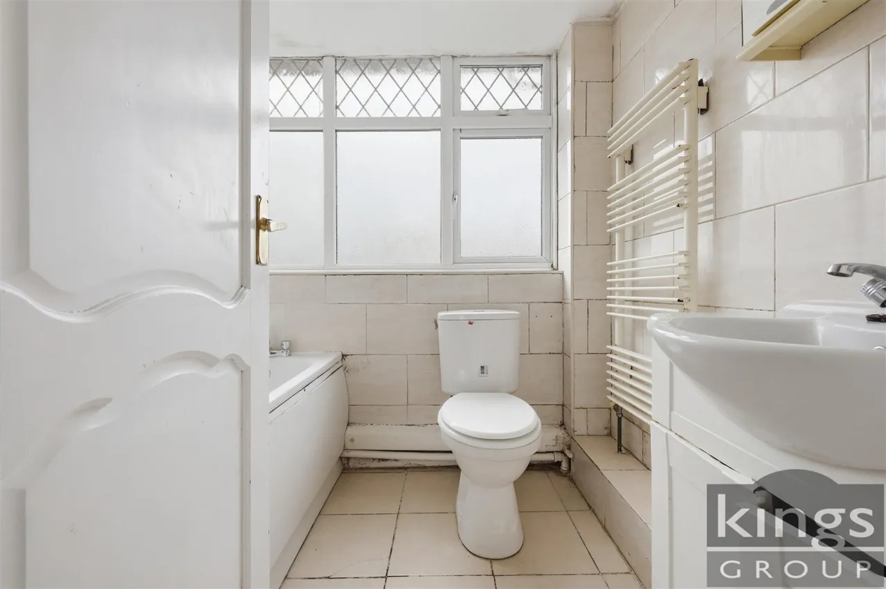 Lavender Hill, Enfield, photo 11