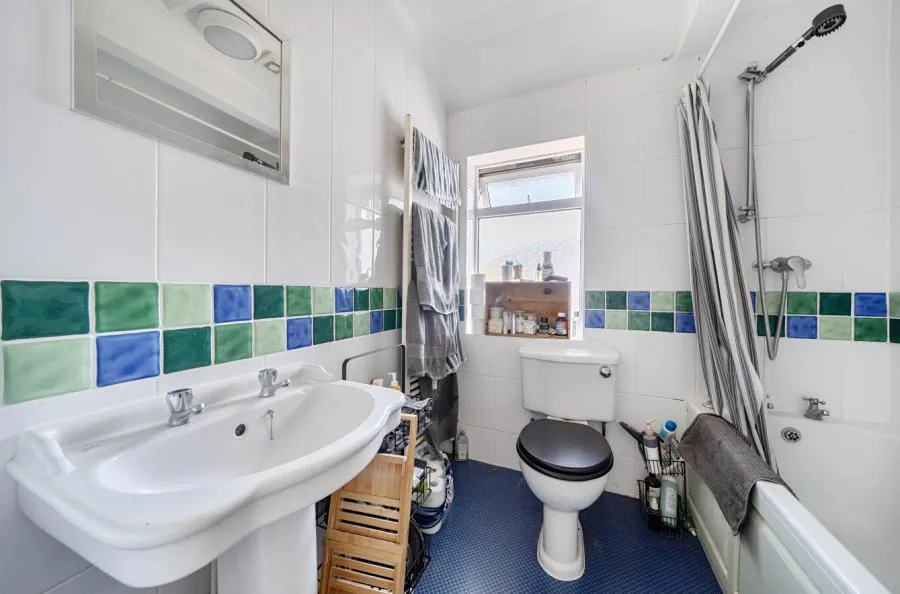 Spencers Road, Maidenhead, SL6, photo 13