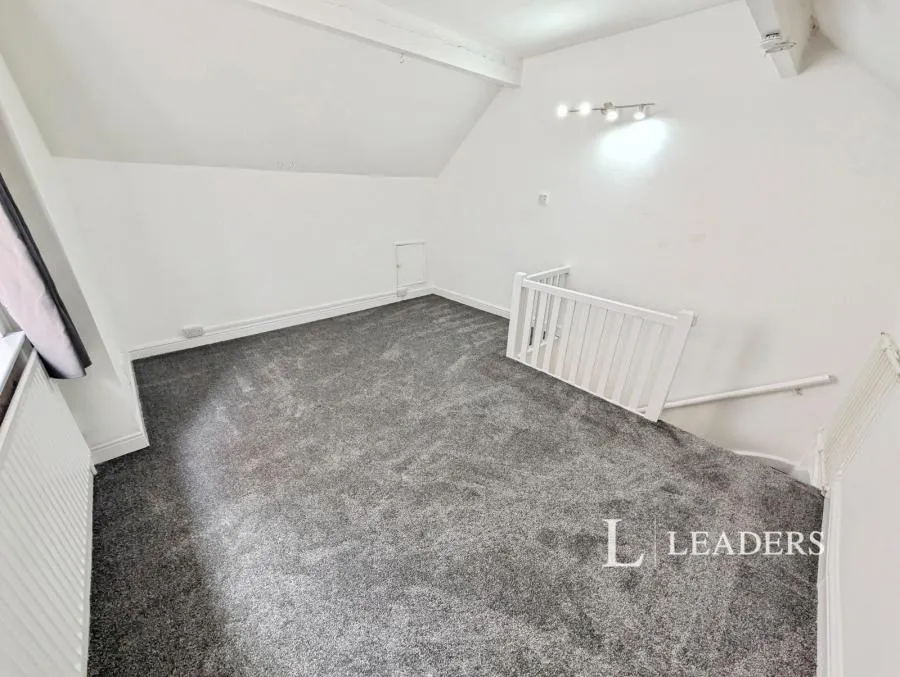 Glen Street, Sutton-in-Ashfield, NG17, photo 9