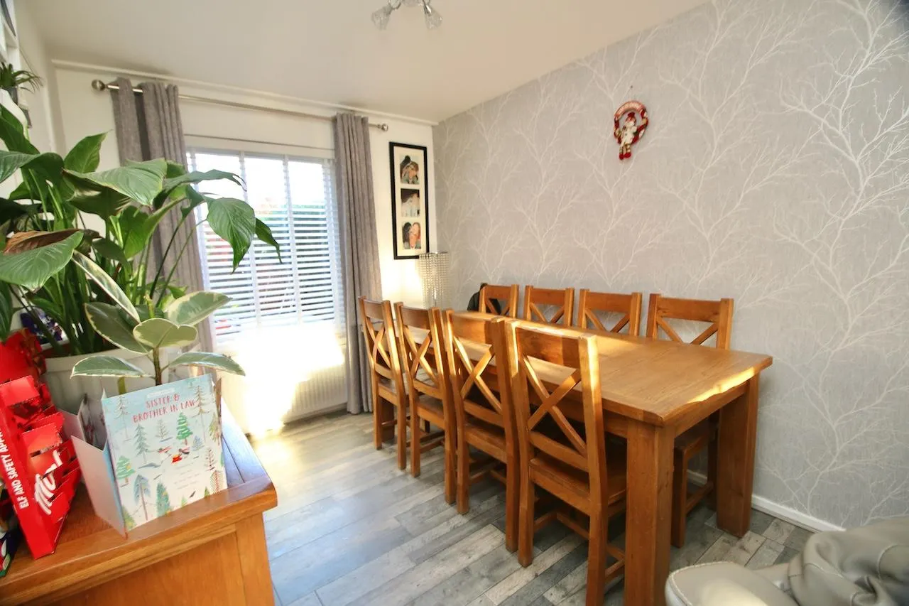 Lilac Hill, Cumbernauld, G67 3QL, photo 6