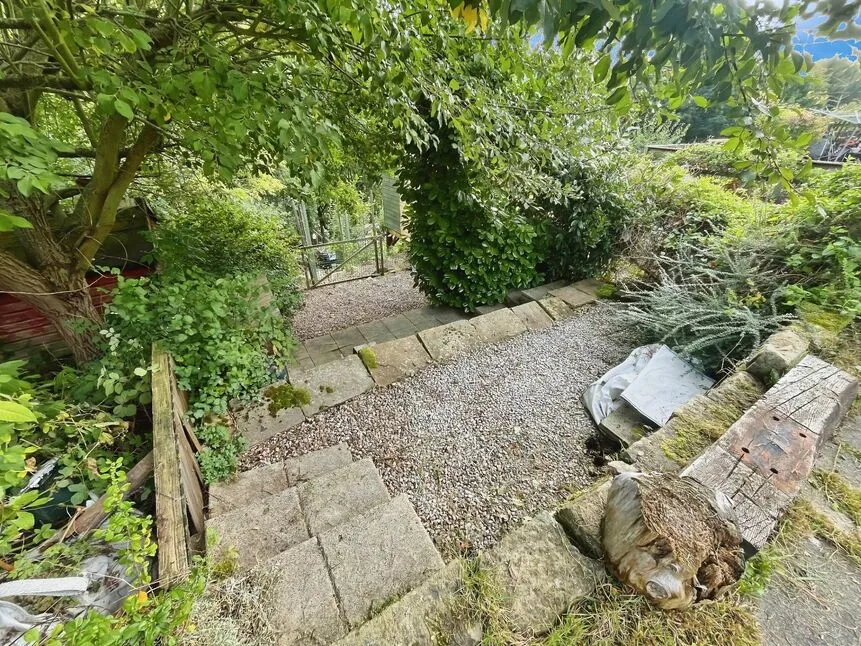 Belle Vue Terrace, Luddendenfoot, West Yorkshire, HX2, photo 10