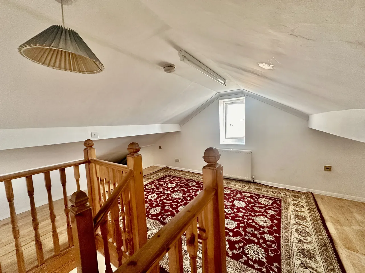 Falcon View, Badger Farm, SO22, photo 6