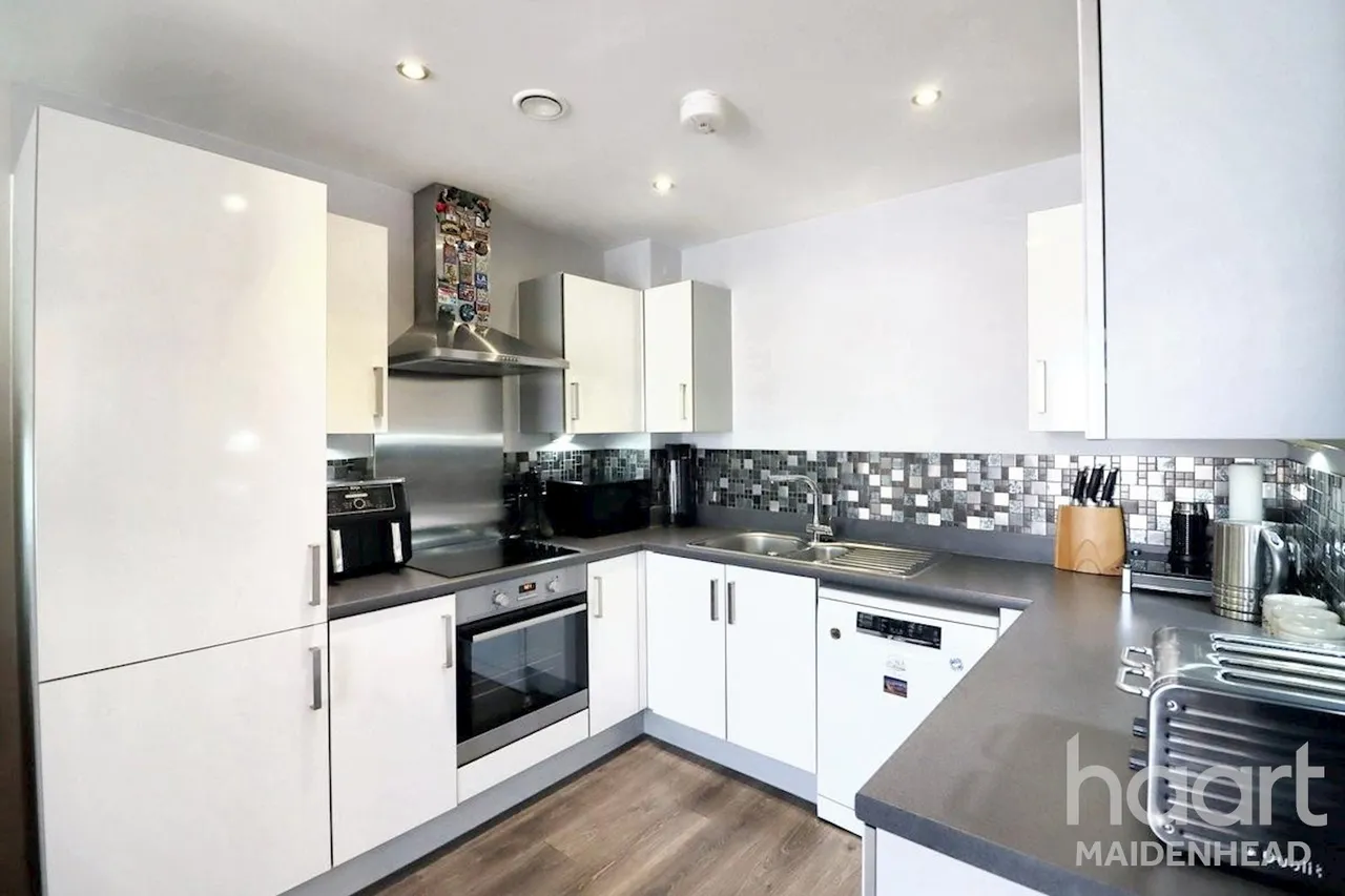 Kidwells Close, Maidenhead, SL6, photo 5