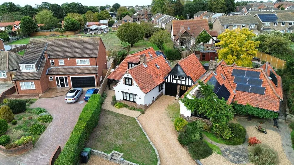 4 bed house for sale, Sun Lane, Bradwell, NR31