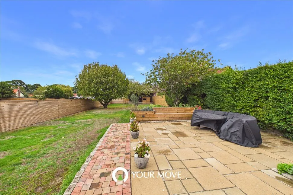 Sun Lane, Bradwell, NR31, photo 24