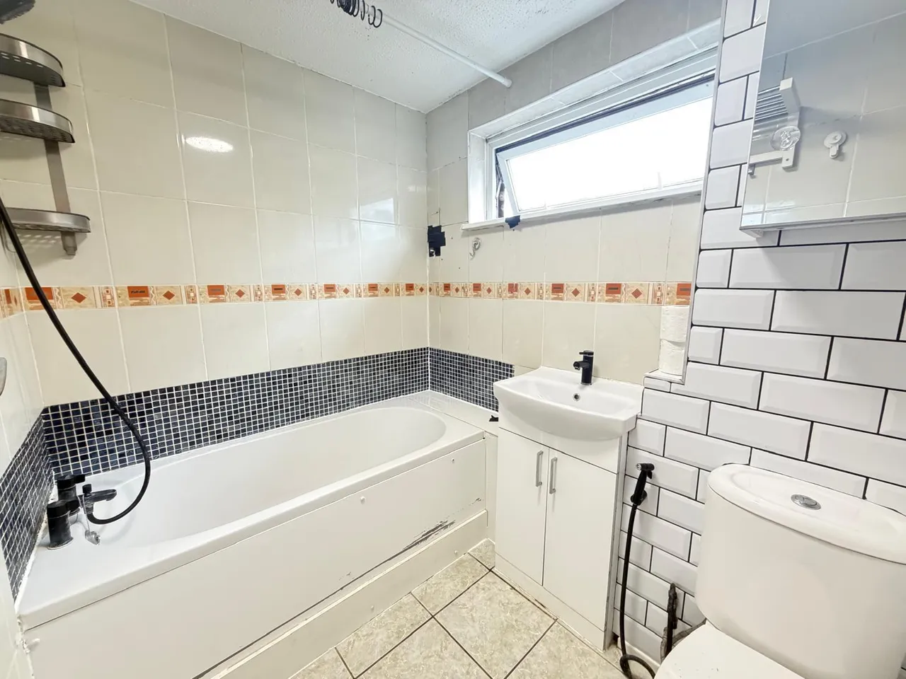 Westmorland Close, Manor Park E12, photo 11