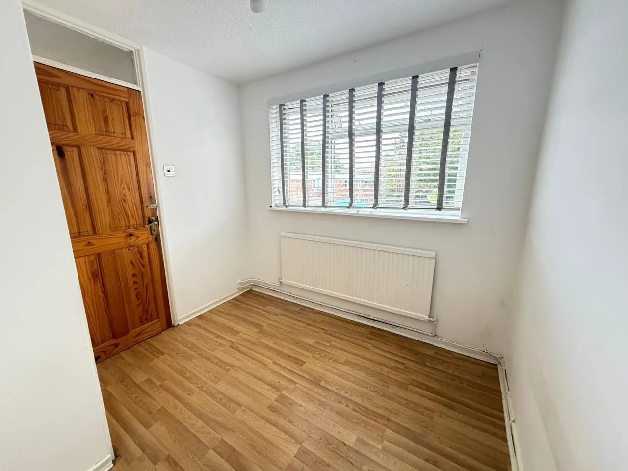 Westmorland Close, Manor Park E12, photo 9