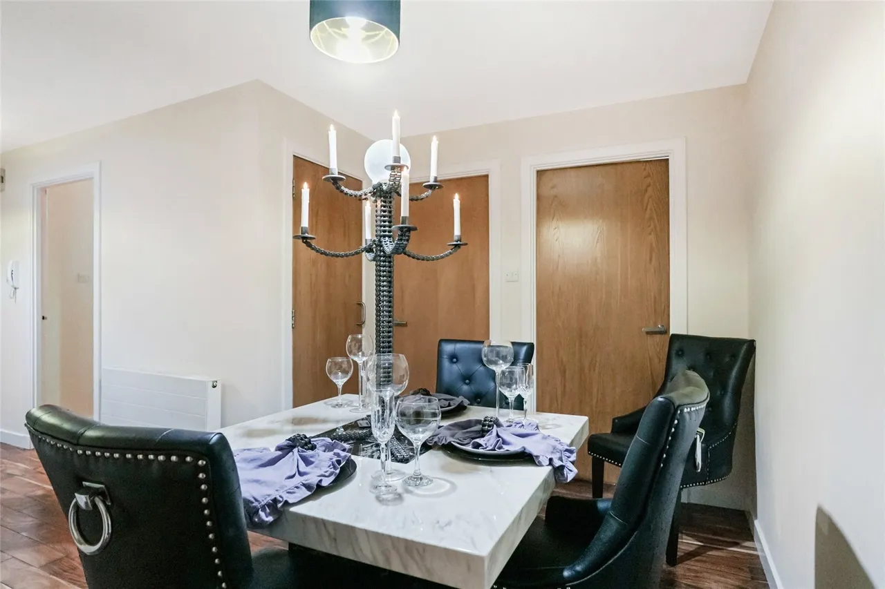Jackson Place, Bearsden, G61, photo 11