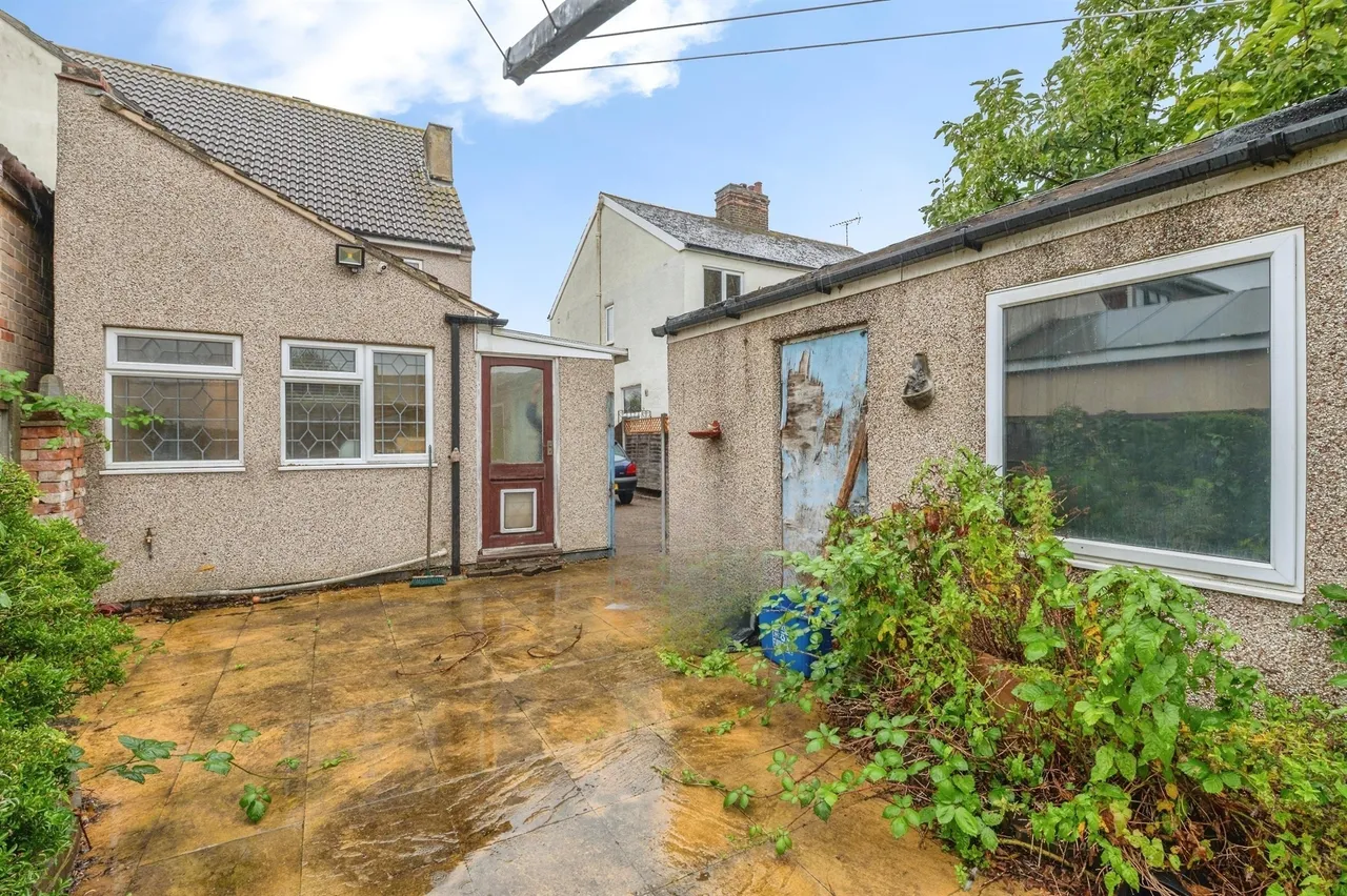 Rayleigh Road, Stanford-Le-Hope, SS17, photo 14