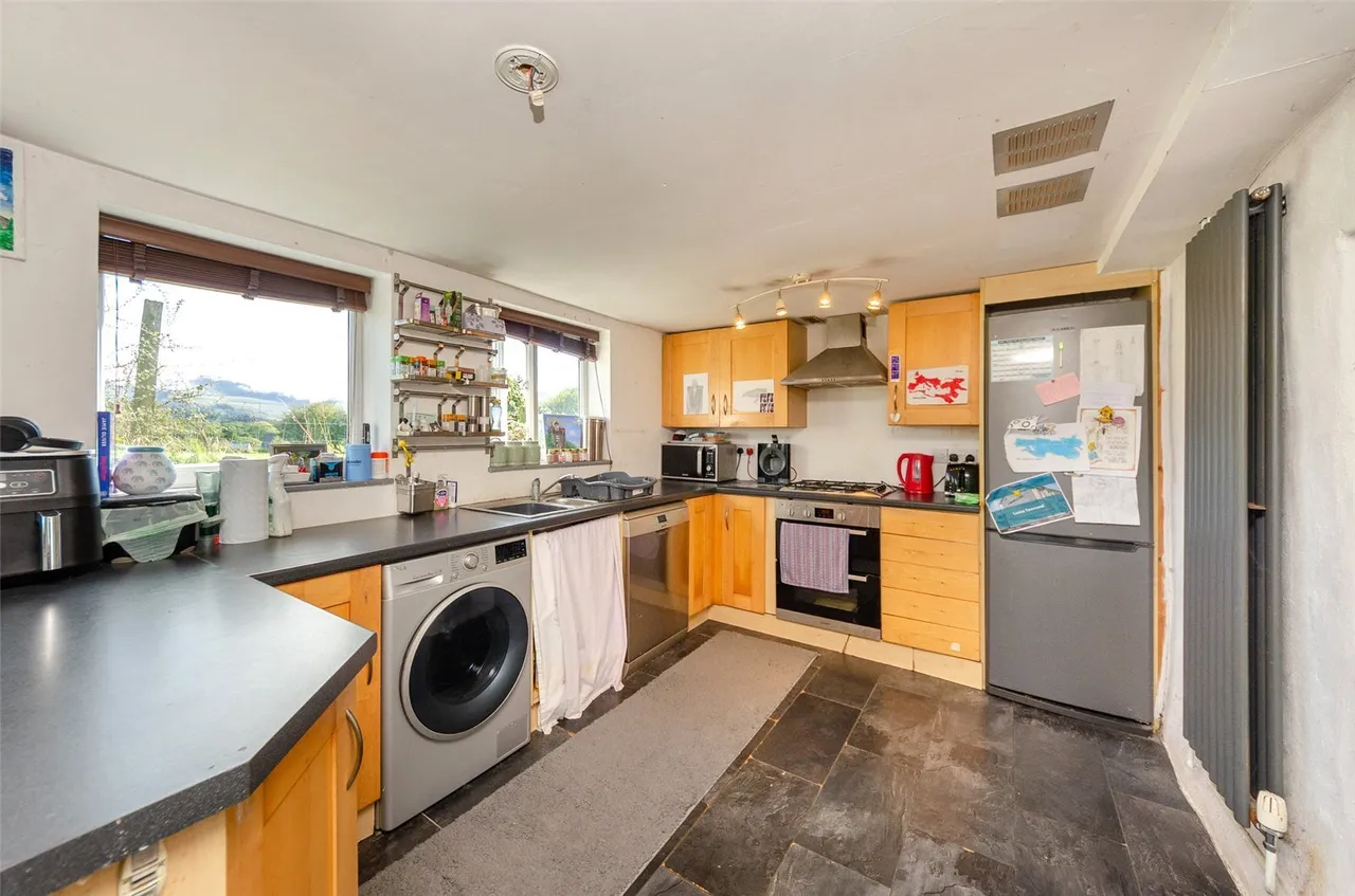 Penisarwaun, Caernarfon, LL55, photo 2
