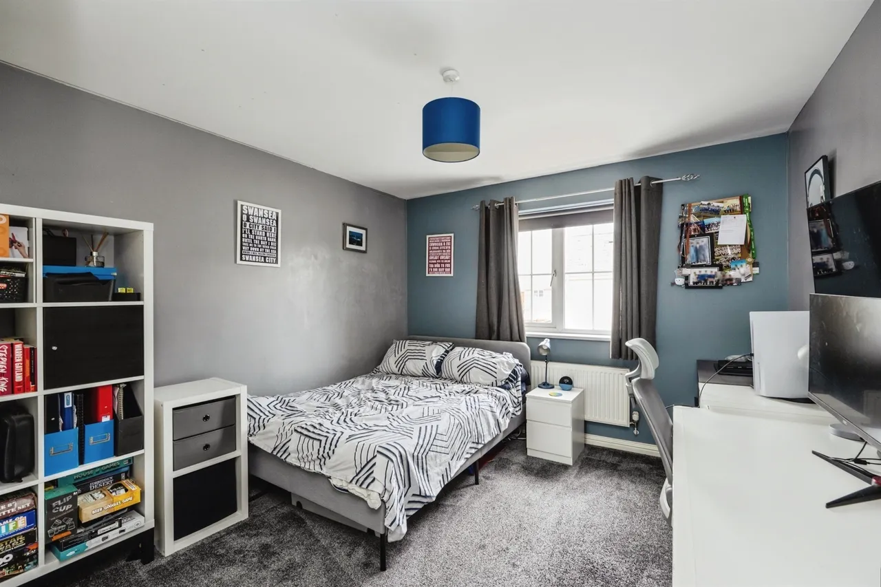 Six Mills Avenue, Swansea, SA4, photo 15