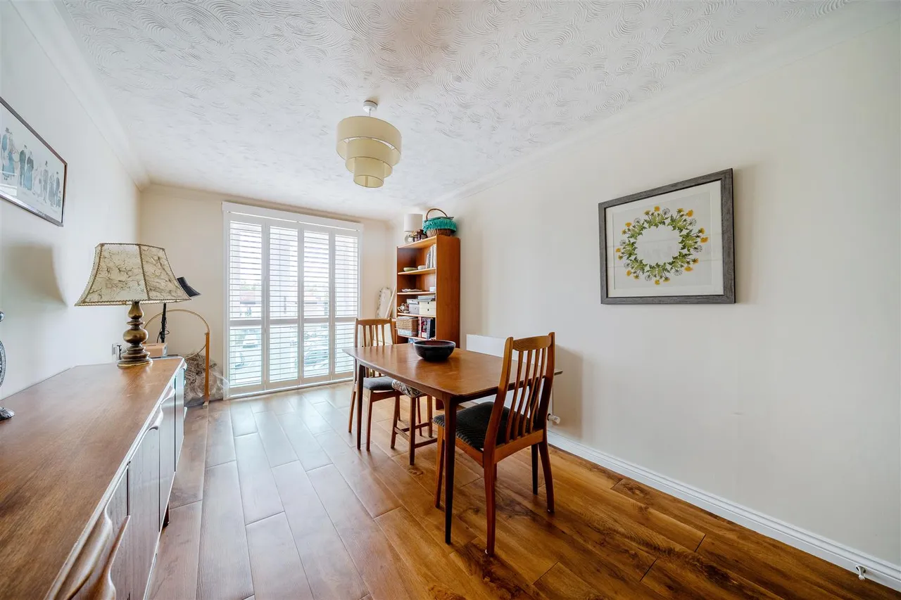 West Street, Newbury, RG14, photo 9