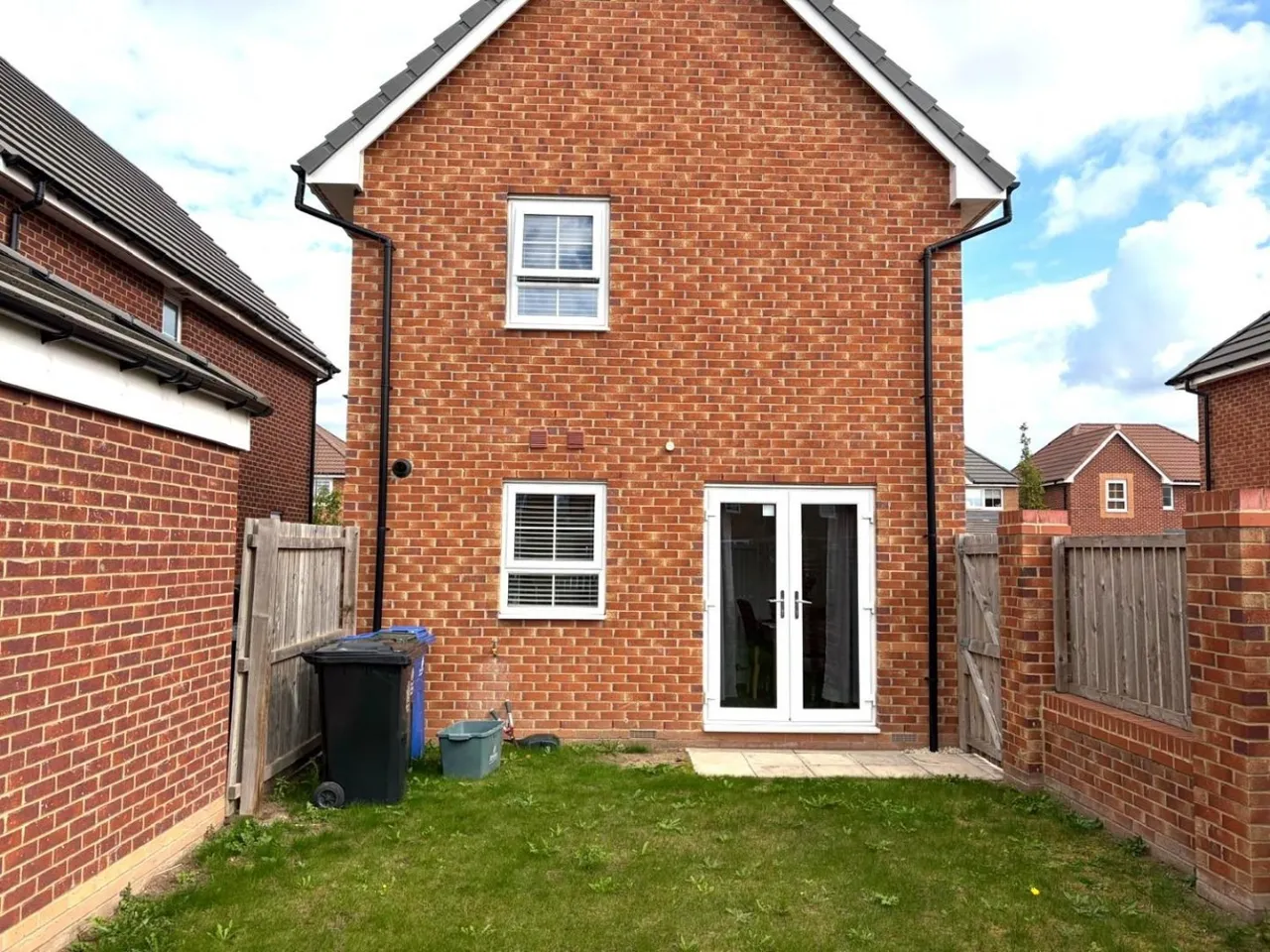 Sylvester Court, New Rossington, DN11, photo 16