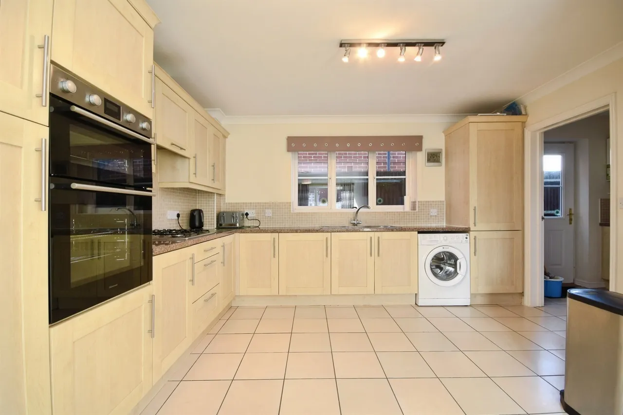 Valley Road, Braintree, CM7, photo 5