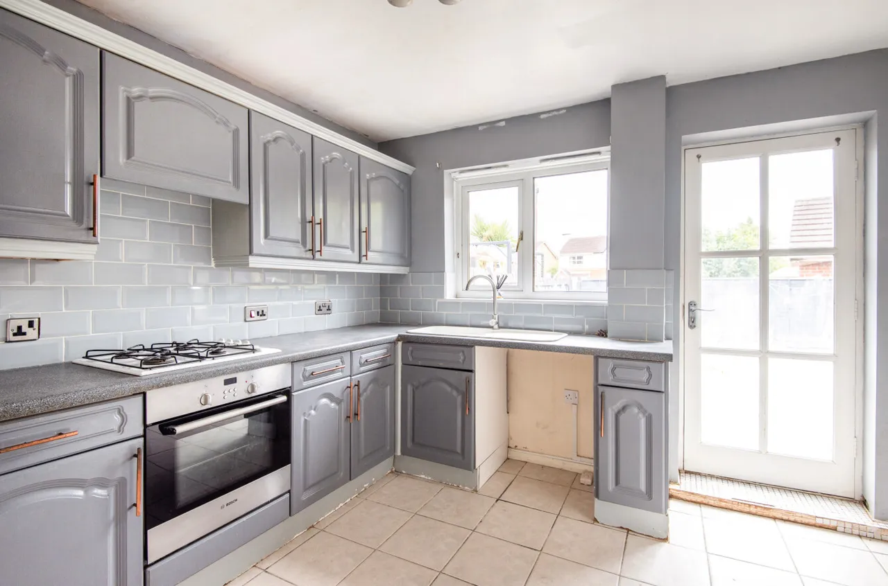 Harlequin Drive, Kingswood, HU7, photo 5