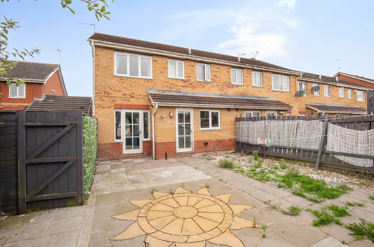 Harlequin Drive, Kingswood, HU7, photo 14