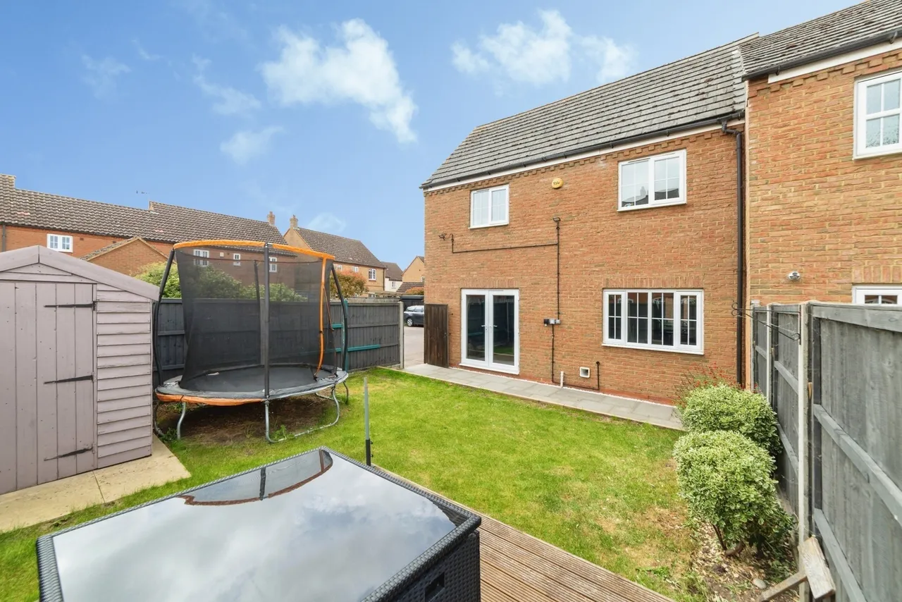 Goldfinch Drive, Sandy, Bedfordshire, SG19, photo 15