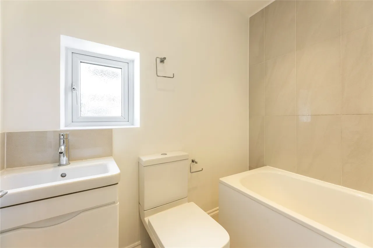Brathway Road, London, SW18, photo 17