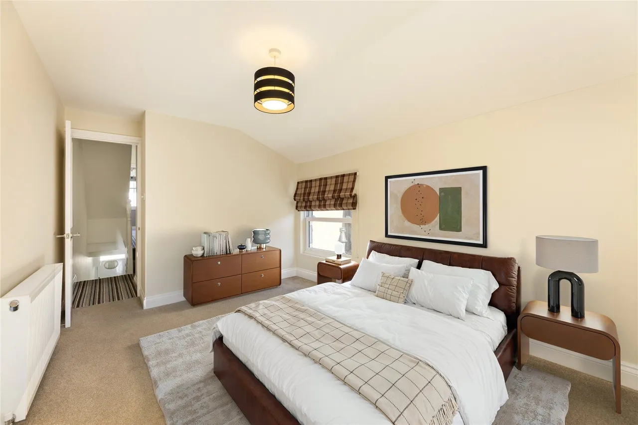Brathway Road, London, SW18, photo 3