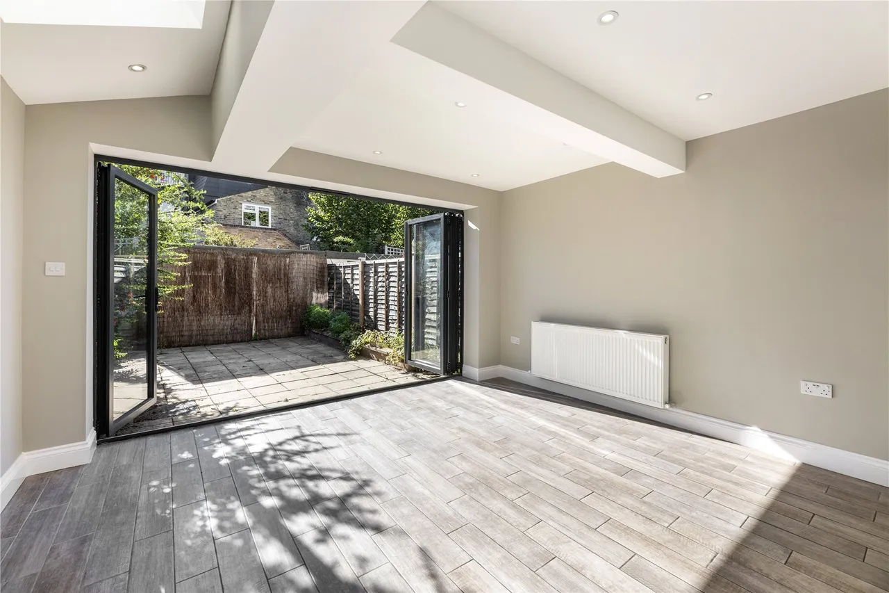 Brathway Road, London, SW18, photo 9