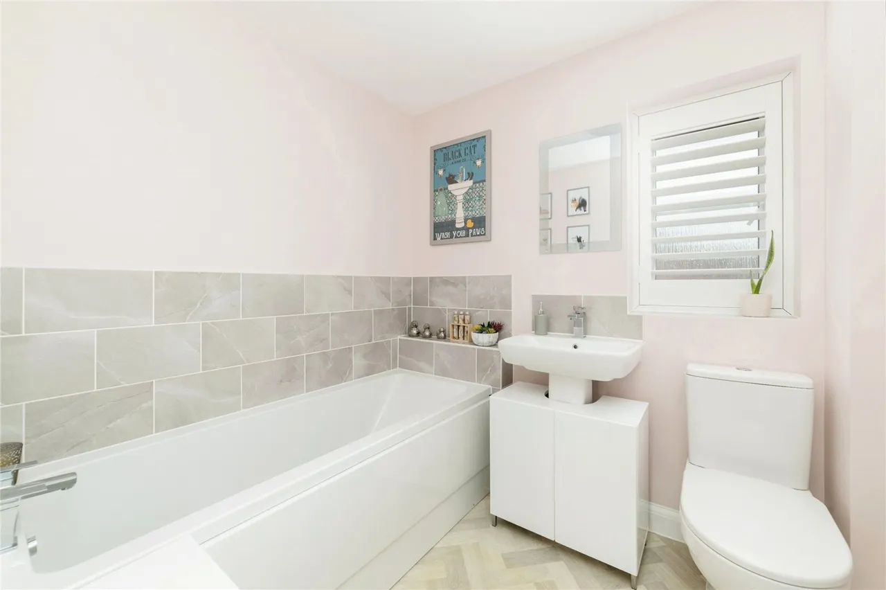 Jessup Road, Watton, IP25, photo 13