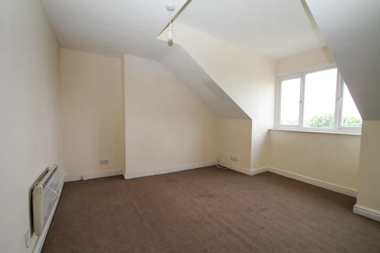 Stanningley Road, Armley, LS12, photo 4