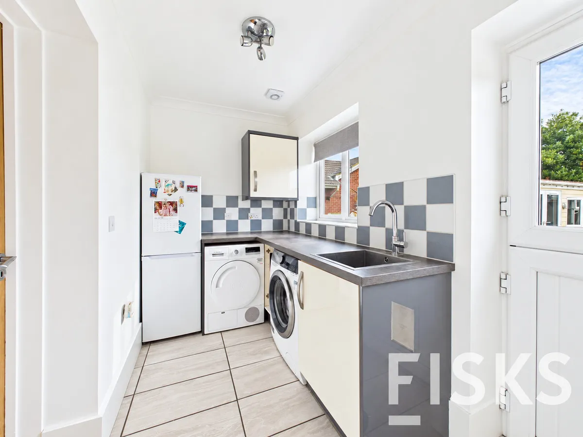 Urmond Road, Canvey Island, SS8, photo 11