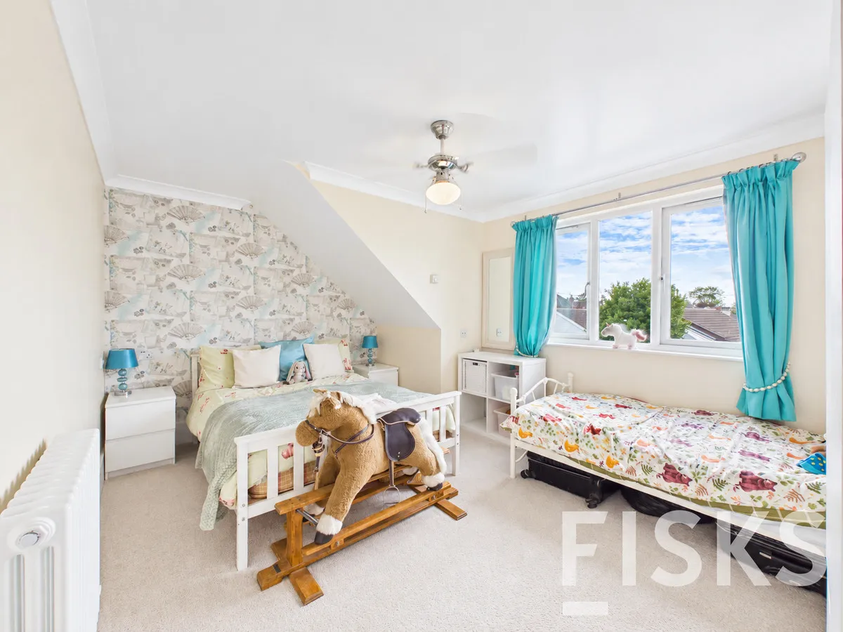Urmond Road, Canvey Island, SS8, photo 17
