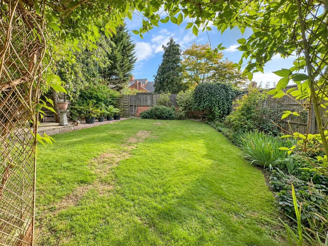 Park Hill Drive, Aylestone, LE2, photo 12