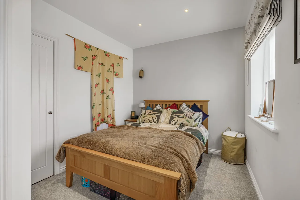 Hill View Close, Bishops Cleeve, GL52, photo 7