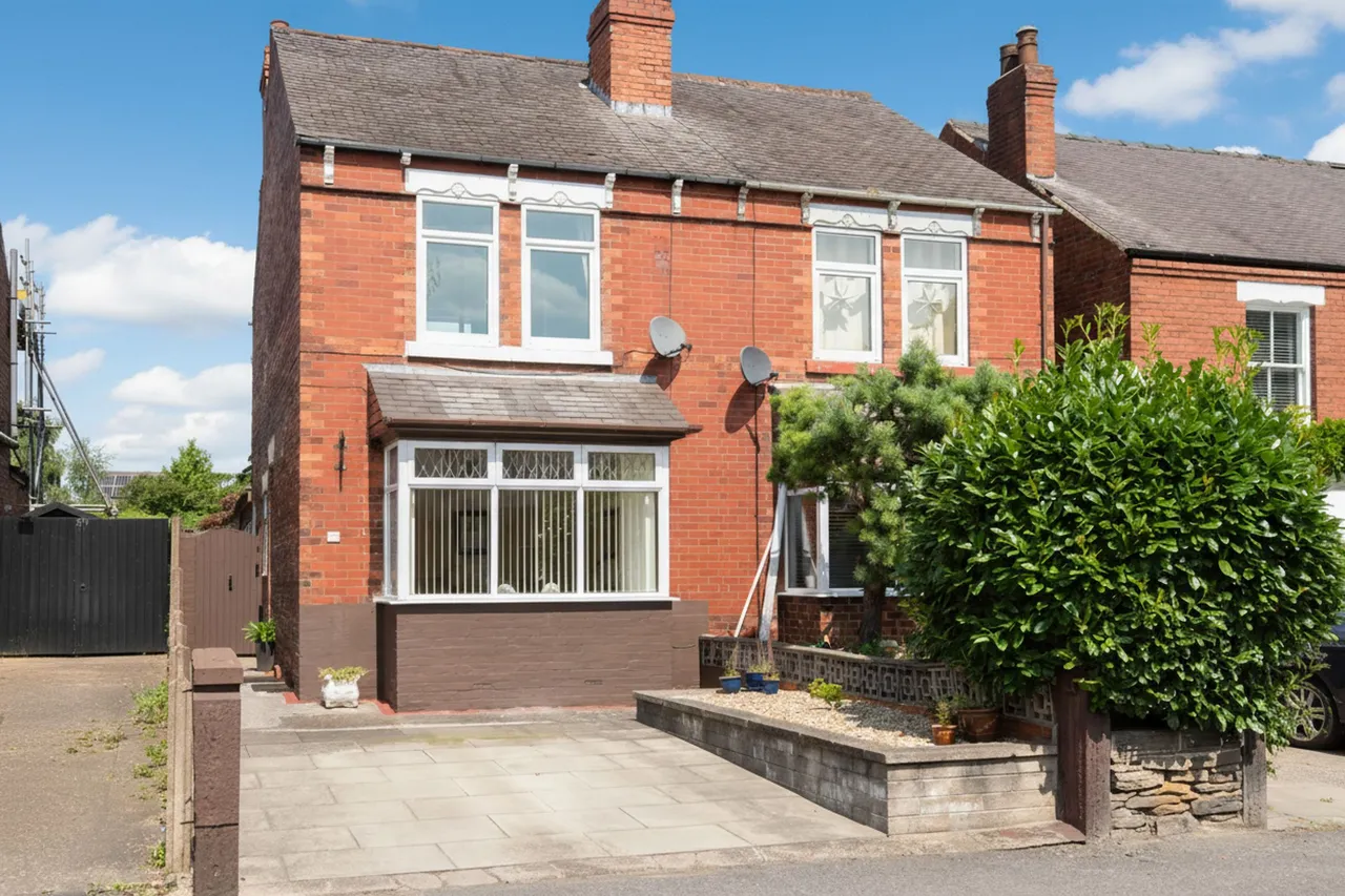 Chatsworth Road, Chesterfield, S40, photo 2