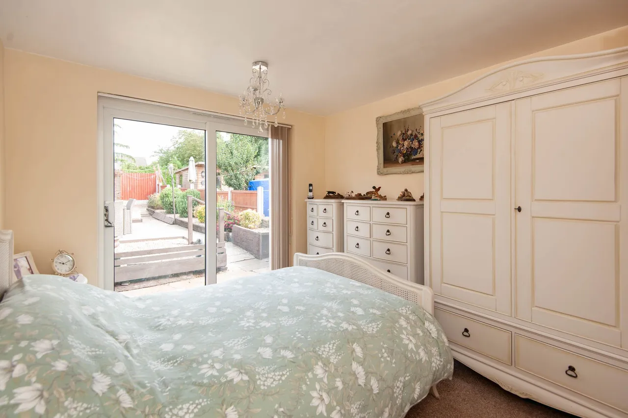 Chatsworth Road, Chesterfield, S40, photo 12